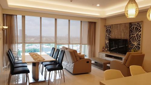 Nicely Furnished 2BR Corner Type Apt At Pondok Indah Residences